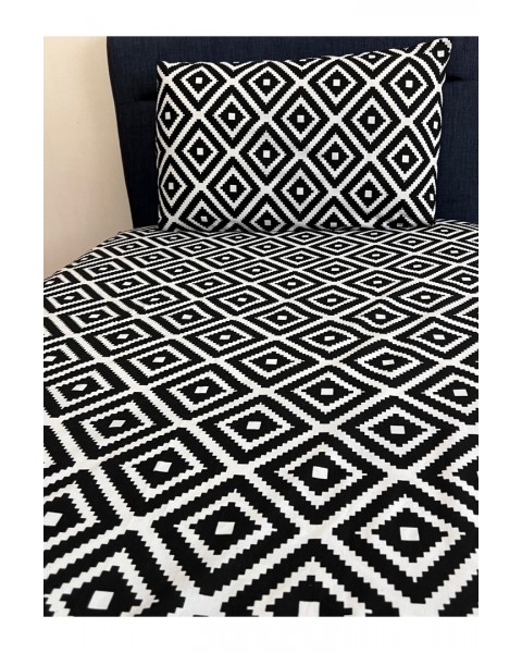 Fitted Lastikli Çarşaf Takımı (YASTIKLI) Tek Kişilik Çift Kişilik Black White Geometrik Desen Fitted Lastikli Çarşaf Takımı (YASTIKLI) Tek Kişilik Çift Kişilik Black White Geometrik Desen