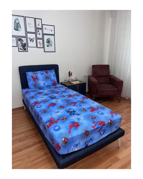 TEK KİŞİLİK NEVRESİM TAKIMI ÇARŞAFI LASTİKLİ YASTIĞI KAPAKLI  160 x 230  spiderman